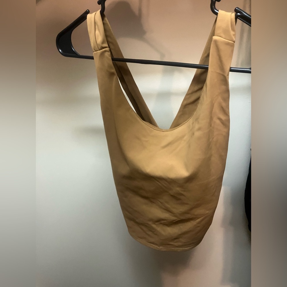 Mono B sports bra